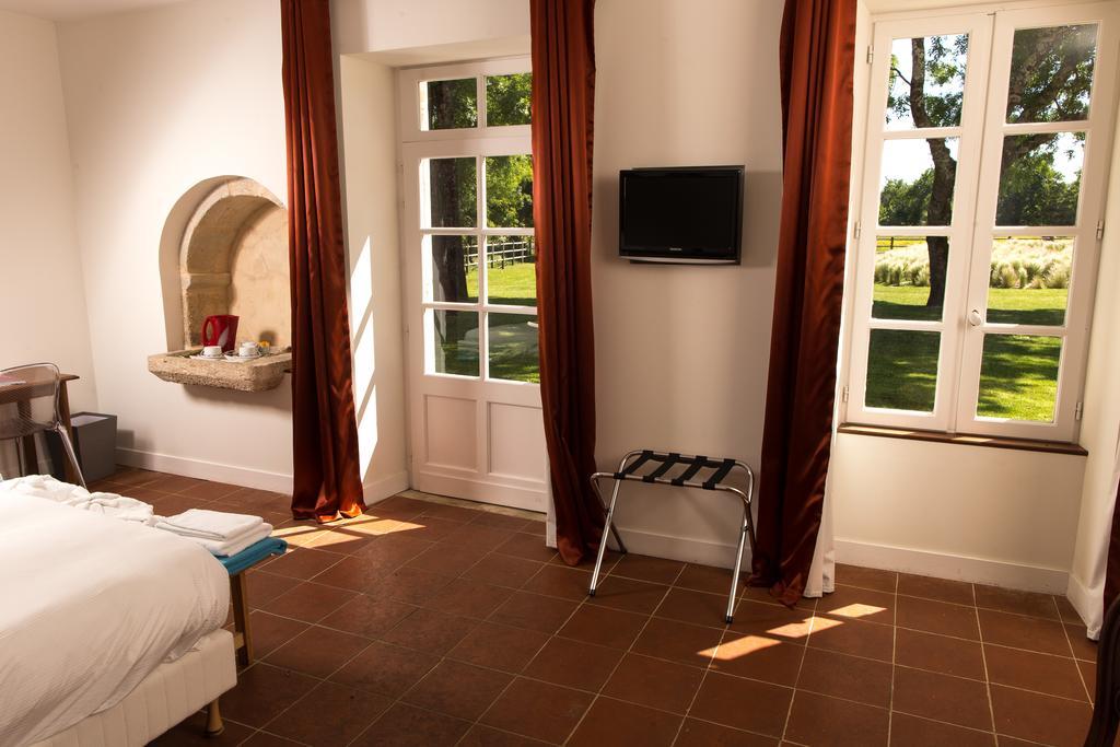 Les Cinq Sens Du Chateau Mayne Lalande Hotel Castelnau-de-Médoc Exterior foto