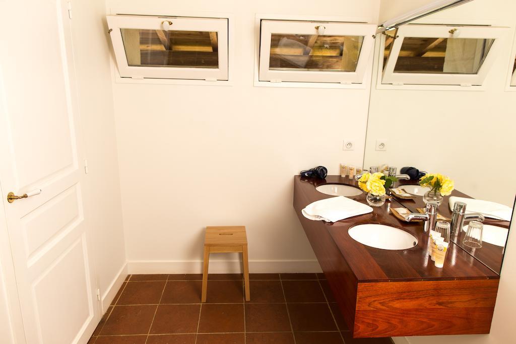 Les Cinq Sens Du Chateau Mayne Lalande Hotel Castelnau-de-Médoc Habitación foto